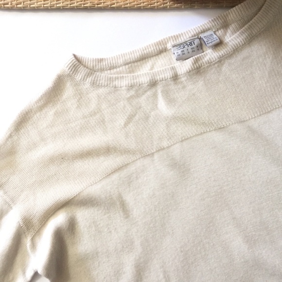 5 for $25🌻 Esprit soft cream light sweater - Picture 4 of 7